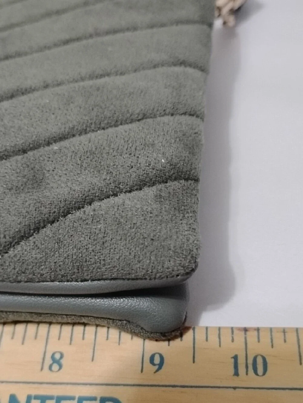 Rae OnDunn Women’s Olive Green Suede Quilted Crossbody Pouch/Bag‎